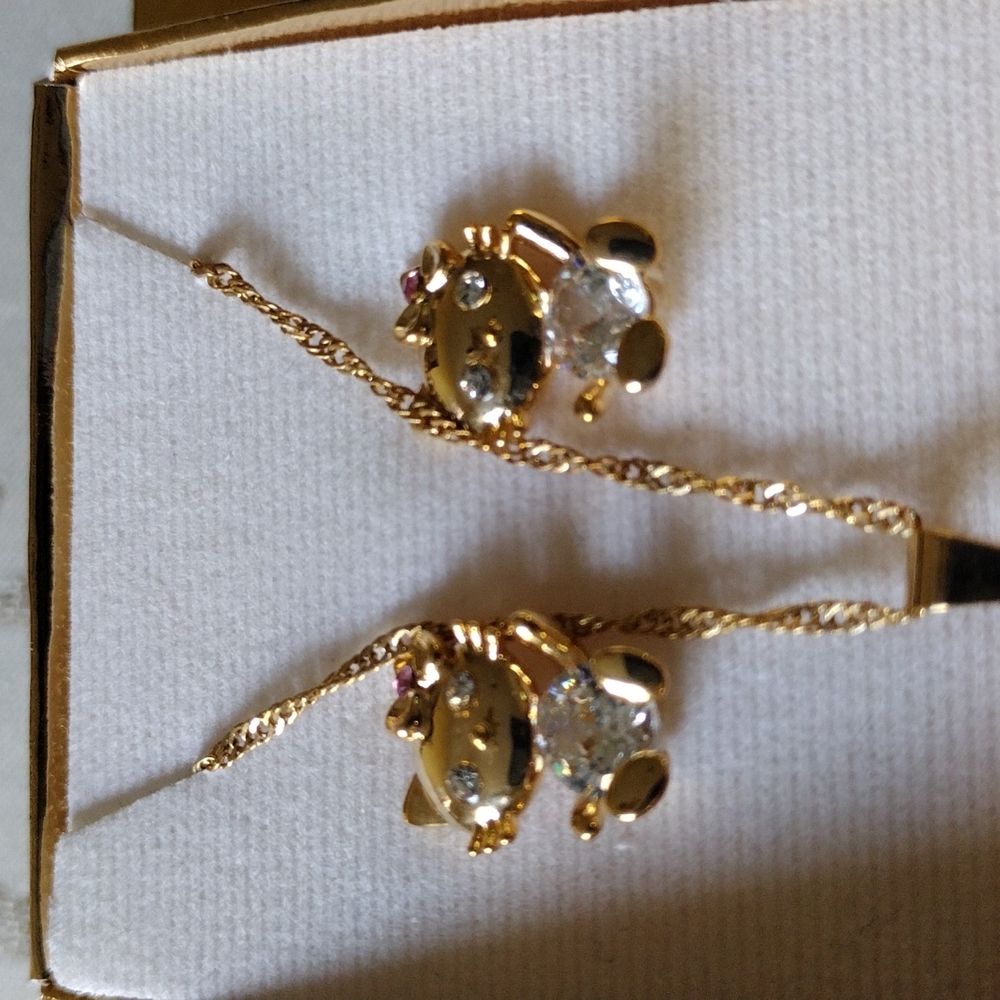 Kitty Necklace/pendant, earrings set. NWOT - Picture 7 of 7